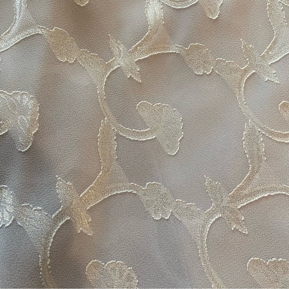 Women's Lavender Dress with Sheer Floral Overlay Jacket/2pcs Size 10P - Picture 8 of 10